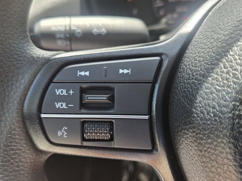 Used 2025 Honda Accord LX image 24