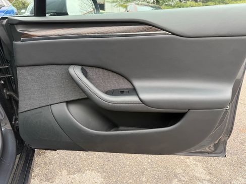 Used 2021 Tesla Model S Long Range image 30