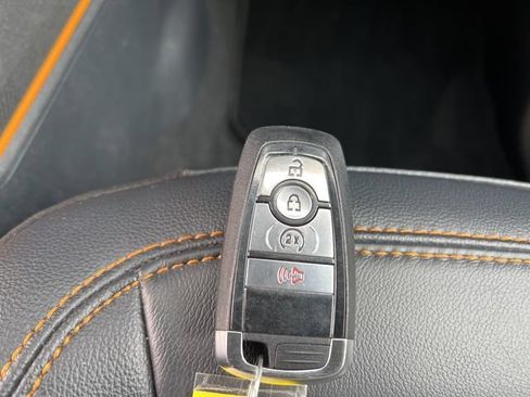 Used 2024 Ford Bronco Badlands AWD/4WD image 43