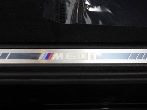 Used 2024 BMW X7 M60i w/ Executive Package image 69