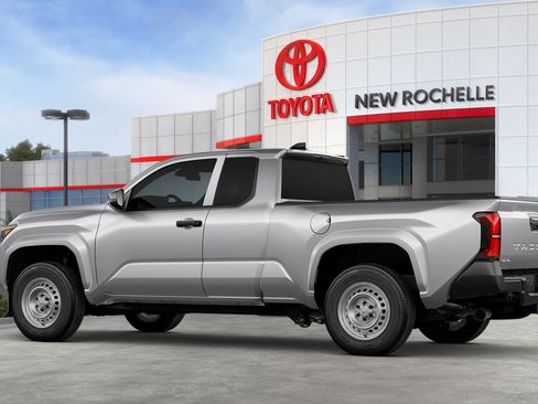 New 2026 Toyota Tacoma SR w/ SR Upgrade Package AWD/4WD image 5