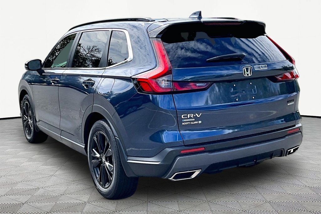 Used 2025 Honda CR-V Sport Touring image 5