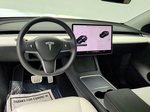 Used 2024 Tesla Model Y Performance AWD/4WD image 12