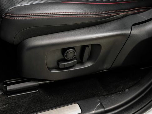 Used 2023 Land Rover Discovery Sport S R-Dynamic image 35