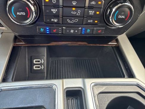 Used 2018 Ford F150 Lariat AWD/4WD image 36