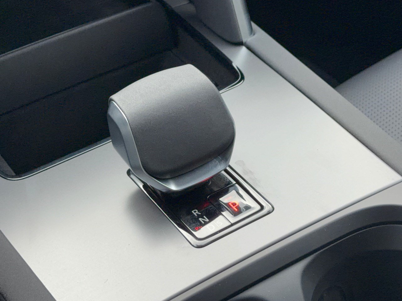 New 2026 Land Rover Discovery Sport Landmark AWD/4WD image 21