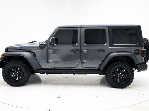 Used 2023 Jeep Wrangler Unlimited w/ Cold Weather Group AWD/4WD image 5