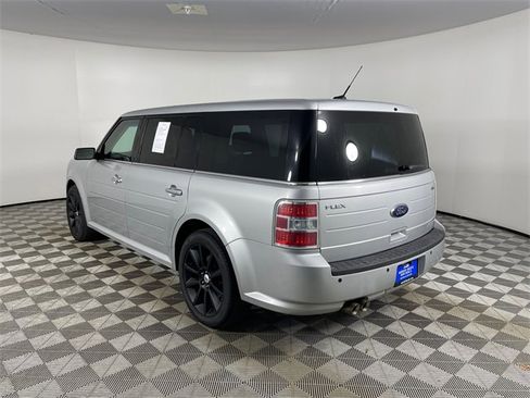Used 2009 Ford Flex SEL image 14