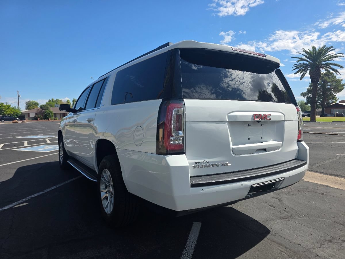 Used 2019 GMC Yukon XL SLT AWD/4WD image 12
