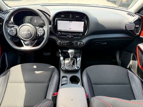 Certified 2023 Kia Soul GT-Line w/ GT-Line Technology Package FWD image 33