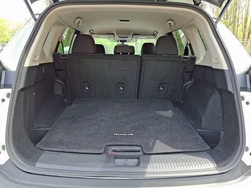 Certified 2023 Nissan Rogue S AWD/4WD image 28