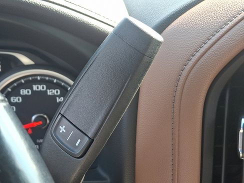 Used 2021 Chevrolet Silverado 3500 High Country image 22