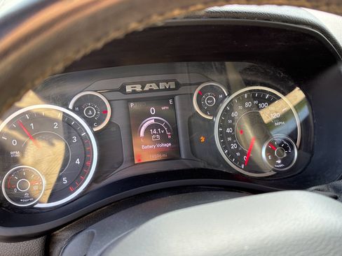 Used 2025 RAM 2500 Big Horn AWD/4WD image 19