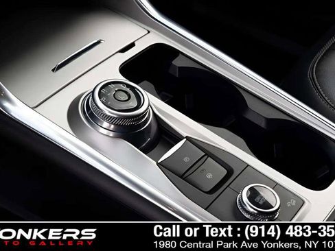 Used 2023 Ford Explorer Limited image 41