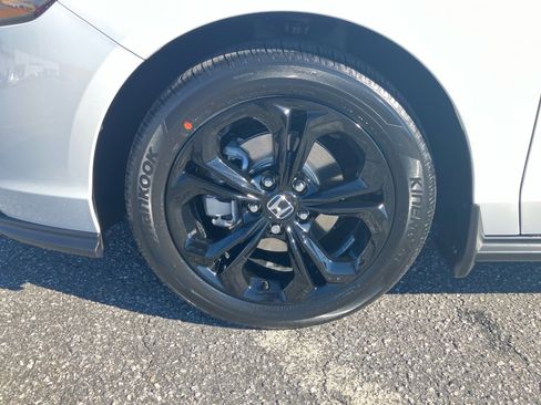 Certified 2025 Honda Accord SE image 27