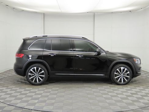 Certified 2022 Mercedes-Benz GLB 250 image 4