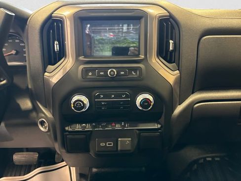 Used 2024 GMC Sierra 1500 Pro w/ Pro Value Package AWD/4WD image 12