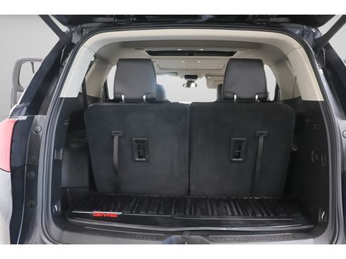 Used 2019 GMC Acadia Denali w/ Technology Package AWD/4WD image 29