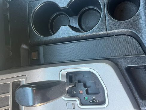 Used 2013 Toyota Tundra 4x4 Double Cab w/ TRD Off-Road Pkg image 22