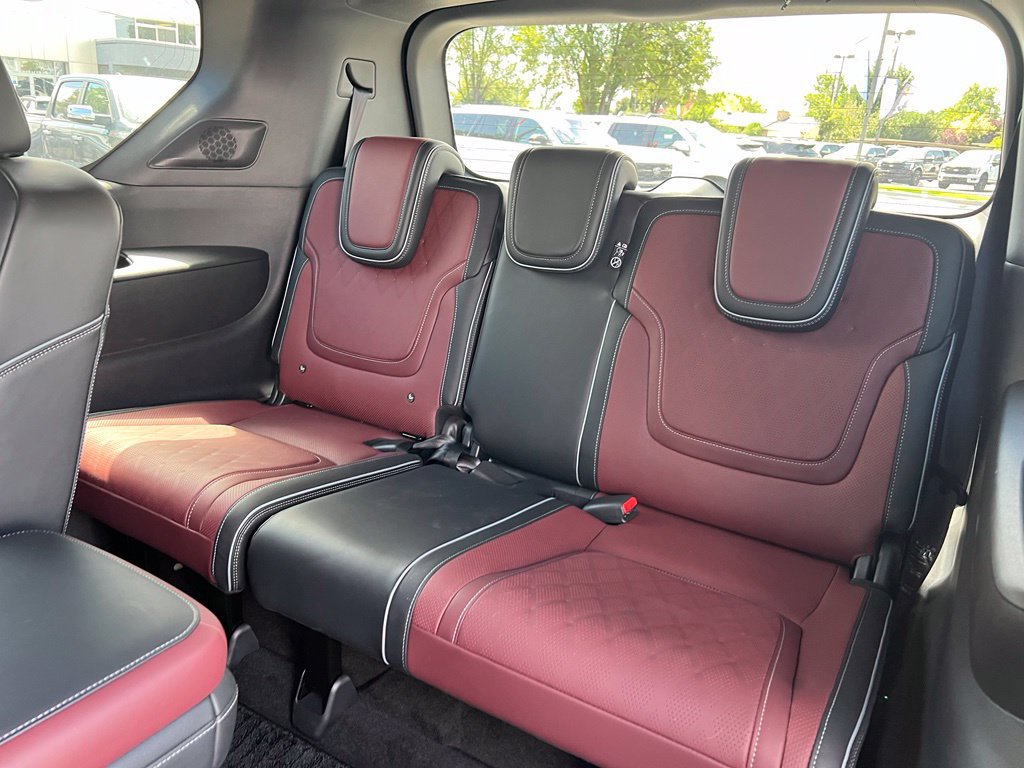 Used 2025 INFINITI QX80 Autograph AWD/4WD image 26