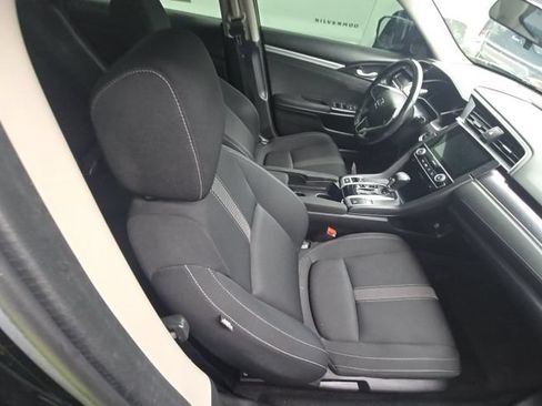 Used 2018 Honda Civic EX-T image 9