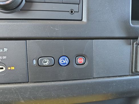 Used 2023 GMC Savana 2500 Work Van w/ Driver Convenience Package image 30