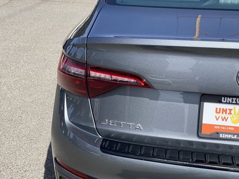 Certified 2024 Volkswagen Jetta Sport FWD image 15