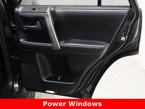 Used 2024 Toyota 4Runner SR5 Premium image 35
