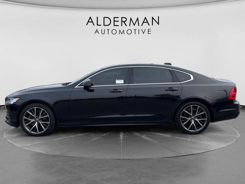 Used 2019 Volvo S90 T5 Momentum AWD/4WD image 2