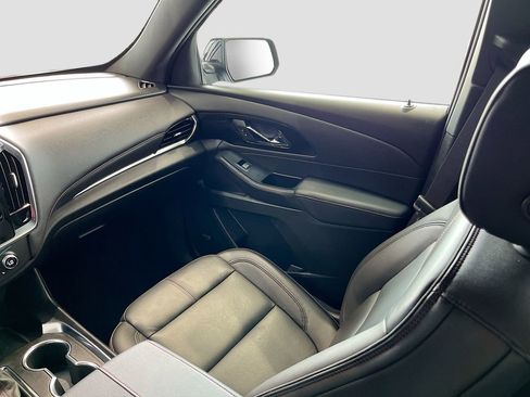 Used 2023 Chevrolet Traverse RS w/ LPO, Floor Liner Package FWD image 24