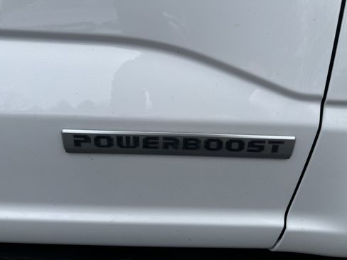 Used 2021 Ford F150 Lariat w/ Equipment Group 502A High image 6