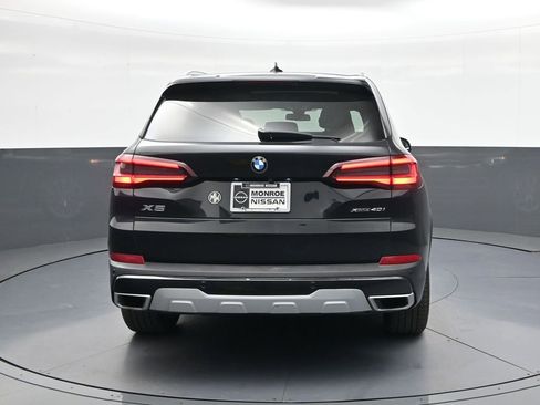 Used 2022 BMW X5 xDrive40i w/ Premium Package AWD/4WD image 6