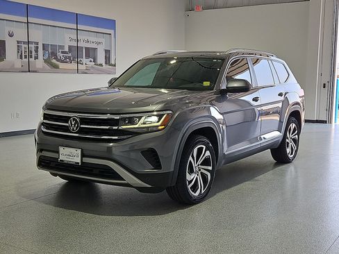 Used 2022 Volkswagen Atlas SEL AWD/4WD image 4