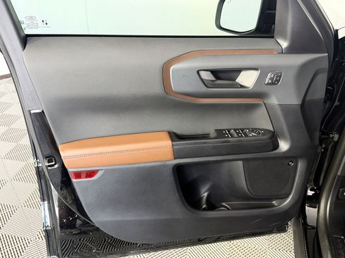 Used 2024 Ford Bronco Sport Outer Banks w/ Tech Package AWD/4WD image 24