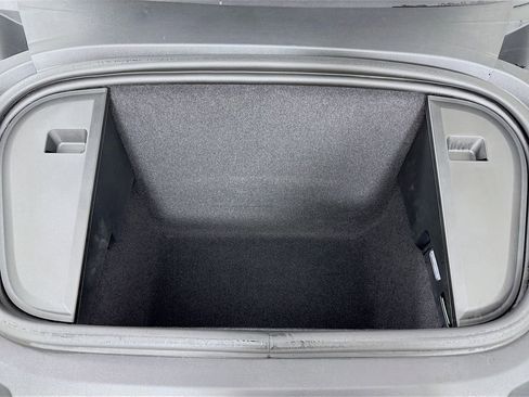 Certified 2022 Porsche Taycan Turbo S image 34