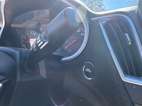 Used 2025 Chevrolet Malibu LT image 27