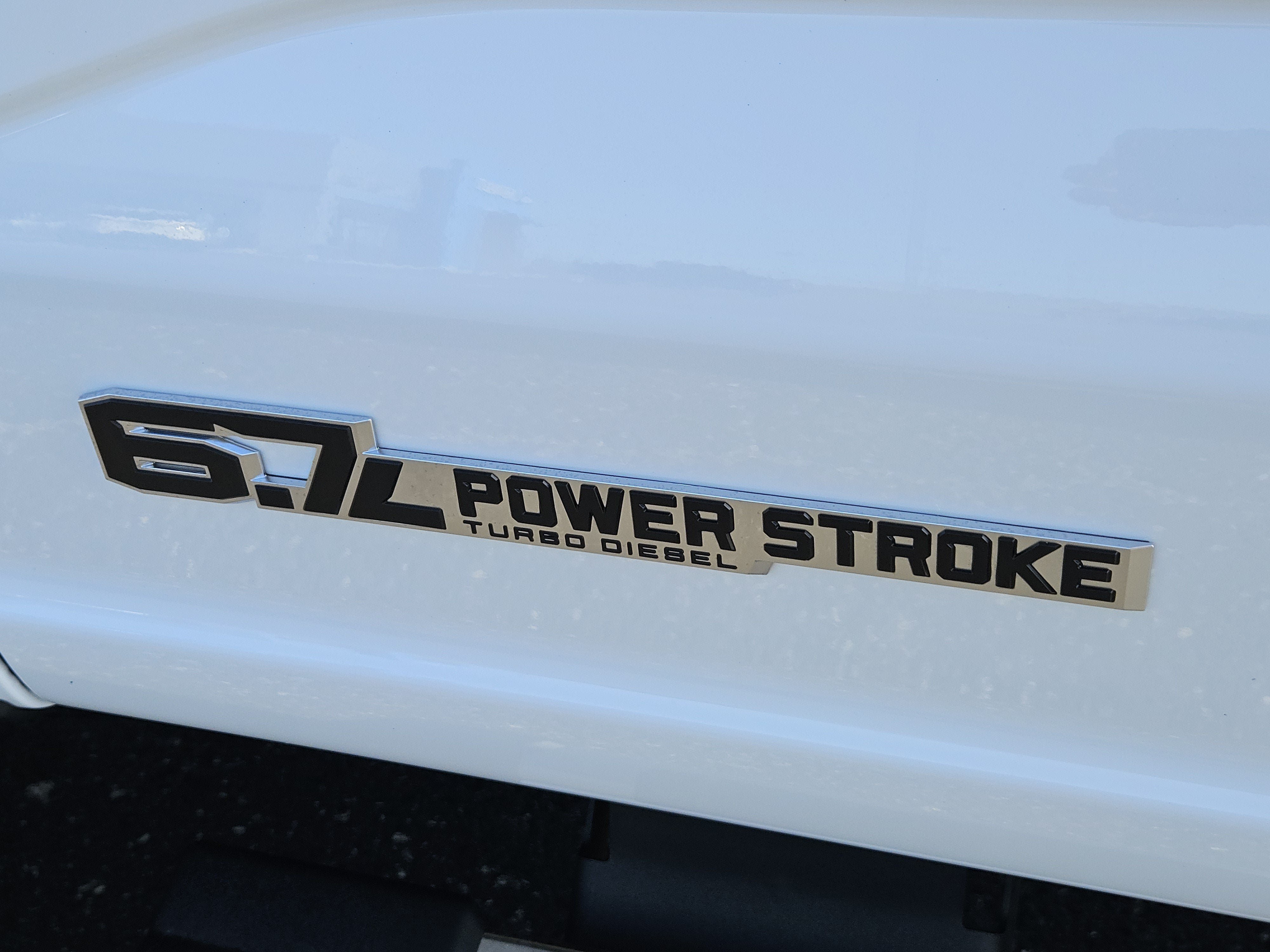 Used 2024 Ford F250 Lariat w/ FX4 Off-Road Package AWD/4WD image 10