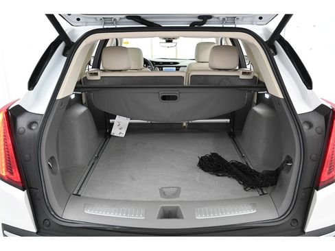 Used 2022 Cadillac XT5 Premium Luxury w/ Technology Package image 59