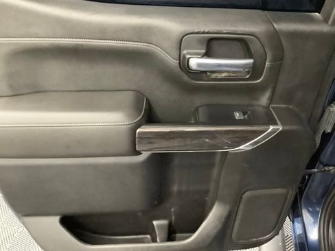 Used 2019 Chevrolet Silverado 1500 LTZ w/ LTZ Texas Edition image 5