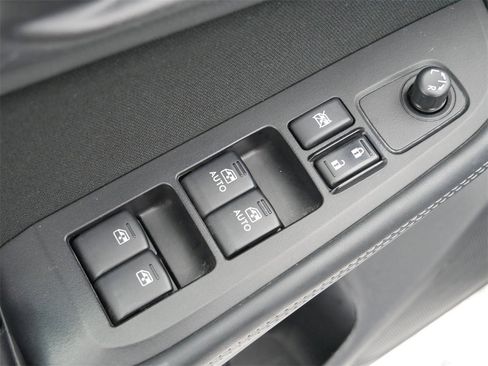 Used 2019 Subaru Outback 2.5i Premium image 21