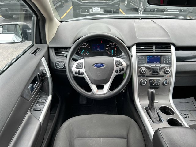 Used 2013 Ford Edge SE FWD image 25