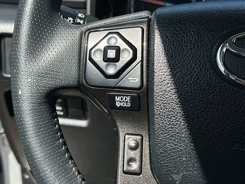 Used 2019 Toyota 4Runner TRD Off-Road Premium AWD/4WD image 14