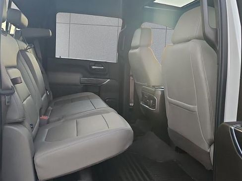 Used 2020 Chevrolet Silverado 2500 LTZ w/ LTZ Premium Package image 18