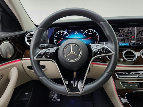 Used 2022 Mercedes-Benz E 350 Sedan image 31