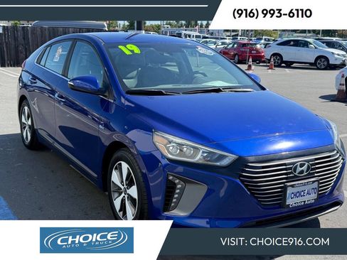 Used 2019 Hyundai Ioniq Limited FWD image 1
