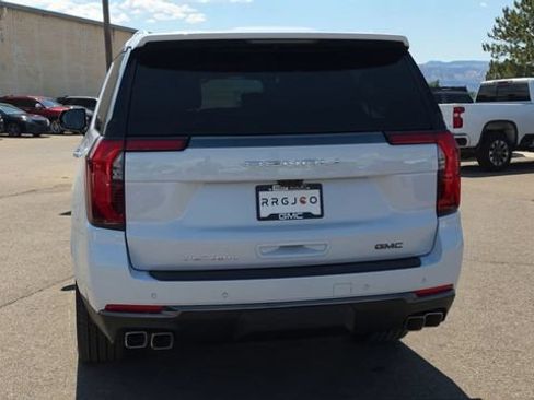 New 2026 GMC Yukon XL Denali Ultimate AWD/4WD image 8