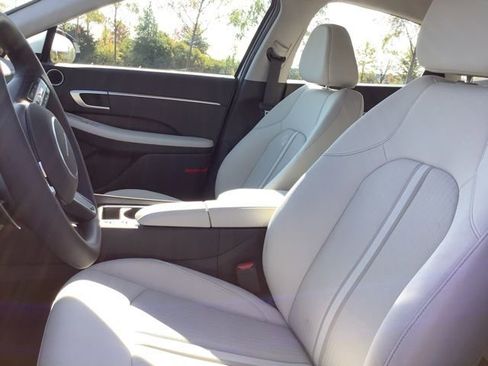 Certified 2025 Hyundai Sonata SEL image 23