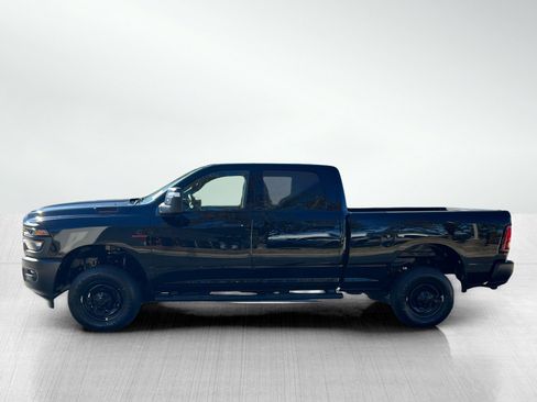 New 2026 RAM 2500 Tradesman AWD/4WD image 3