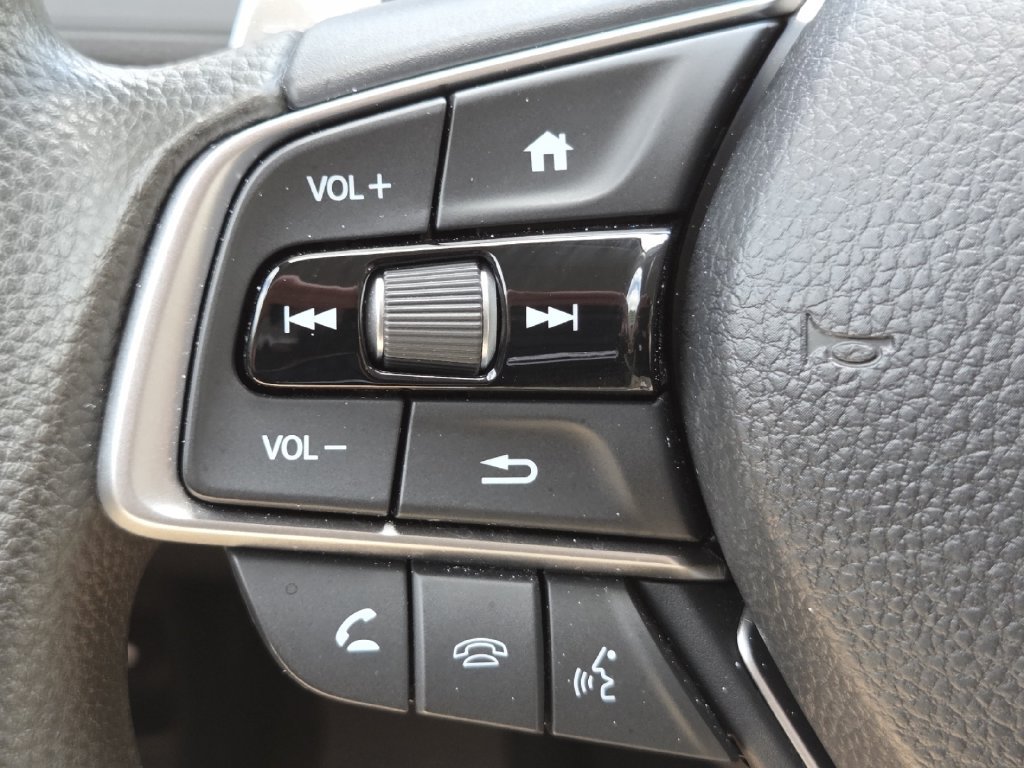Used 2022 Honda Insight EX image 12