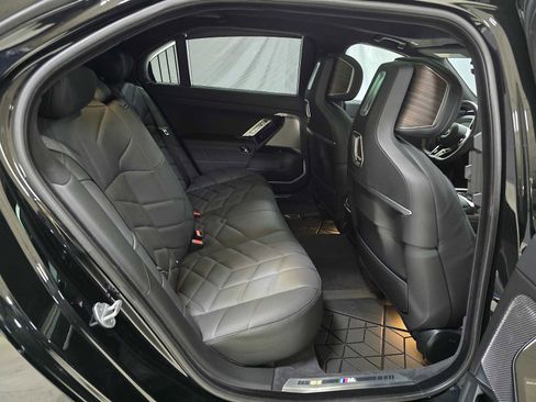 Used 2026 BMW 760i xDrive w/ Executive Package image 12